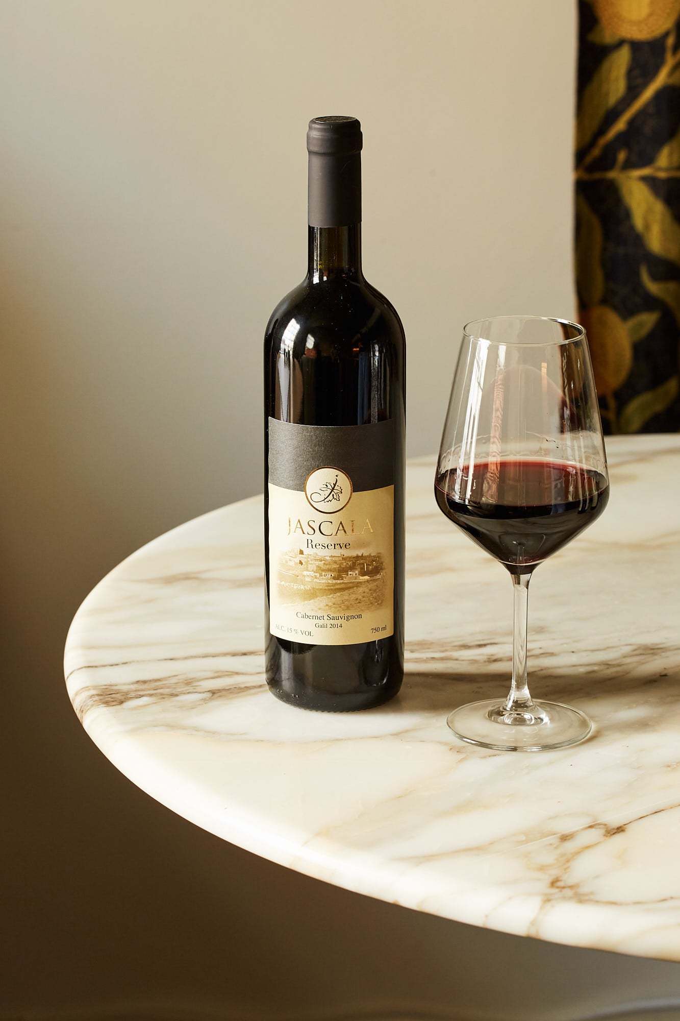 Jascala Winery Cabernet Sauvignon Reserve Galilee Highlands 2014 bottle and glass